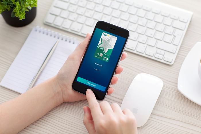 Khách hàng có thể đăng ký mở thẻ tín dụng online tại BIDV nhanh chóng, dễ dàng tại nhà bằng ứng dụng BIDV SmartBanking