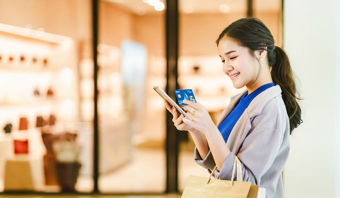 Thẻ tín dụng có rất nhiều các ưu điểm đem lại quyền lợi rất hữu ích cho người sử dụng.