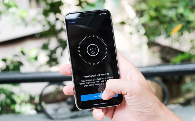 Bảo mật bằng Face ID là phương thức bảo mật hiện đại nhất hiện nay được tích hợp trong ứng dụng BIDV Smart Banking